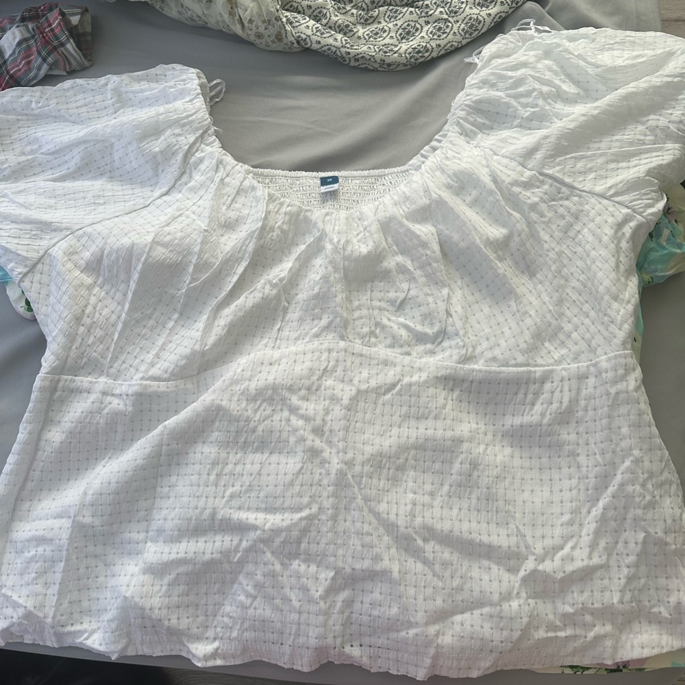 Old Navy White Smocked Puff Sleeve Blouse